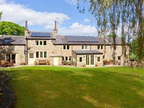 Throstle Nest Farm 4* Carleton